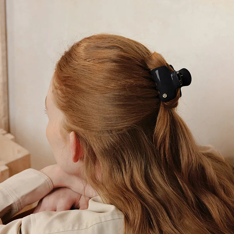 Cassia Small Hair Claw - EVITA PERONI OFFICIAL