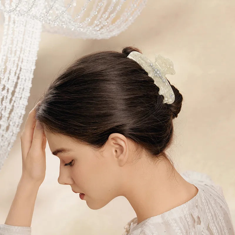 Classical New Era Tia Crystal XL Hair Claw - EVITA PERONI OFFICIAL