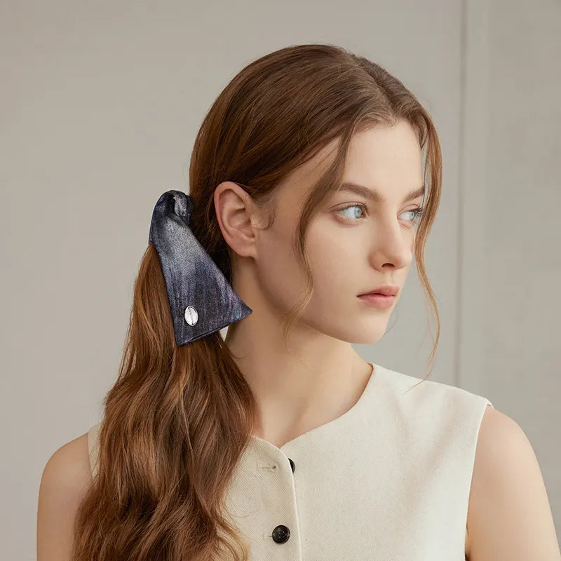 Clara Bendable Bow Shape Banana Clip - EVITA PERONI OFFICIAL