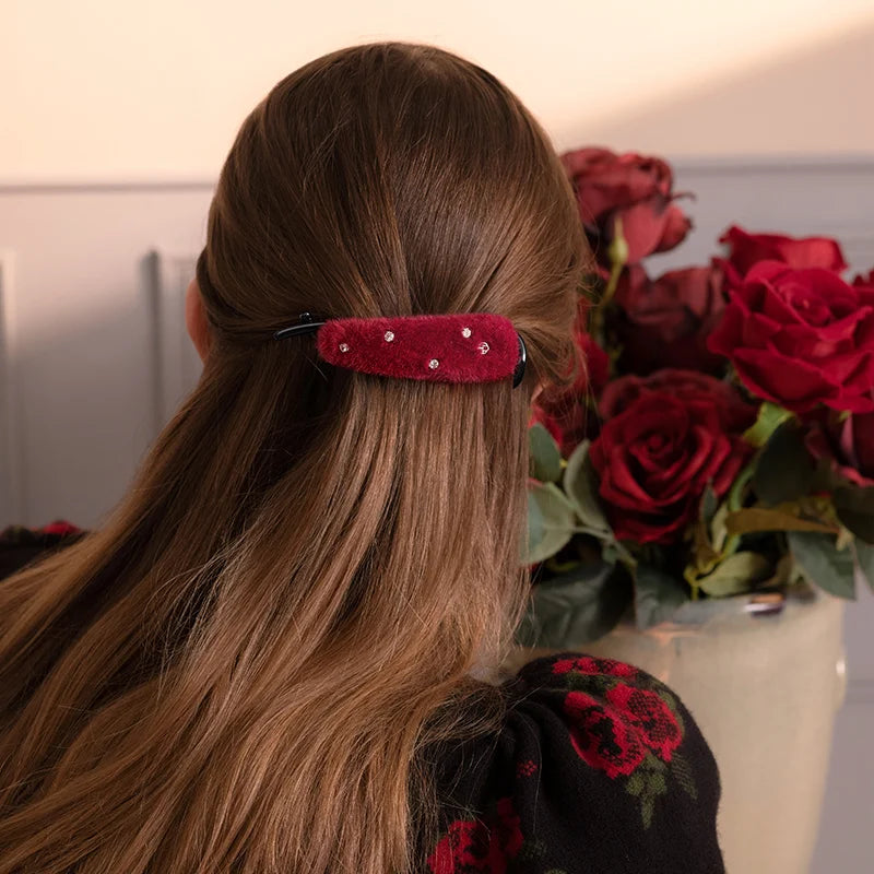 Felicia Crimson Radiance Uni Clip - EVITA PERONI OFFICIAL