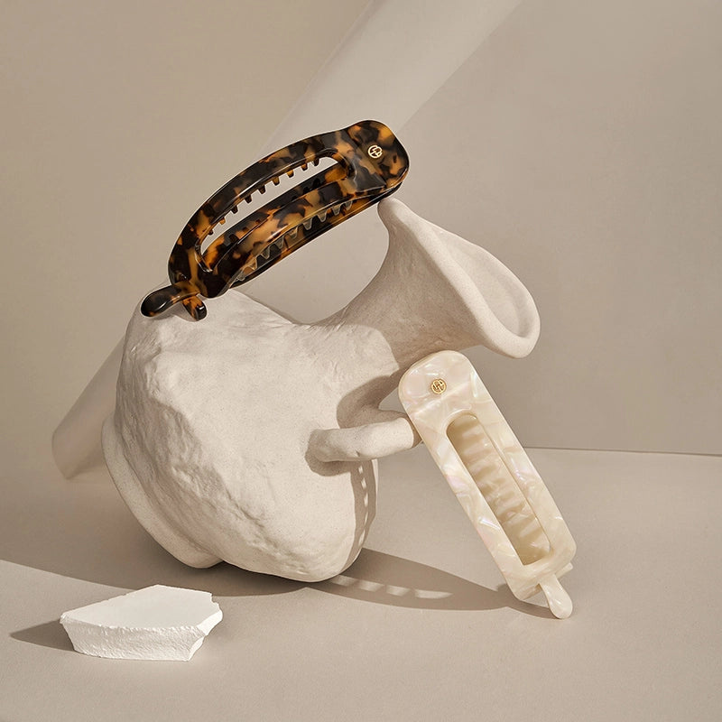 Cassia Uni Clip - EVITA PERONI OFFICIAL