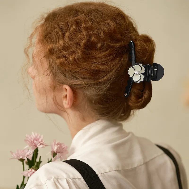 Viola in Moon-Isabella Series - EVITA PERONI OFFICIAL