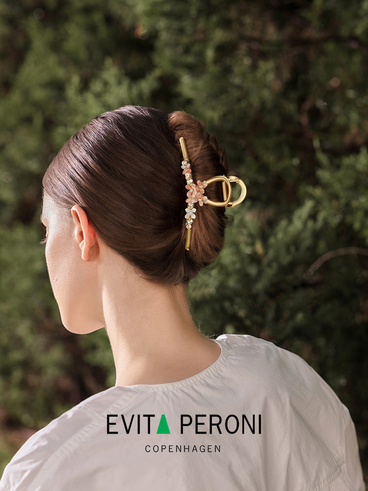 Corrine XL Hair Claw - EVITA PERONI OFFICIAL