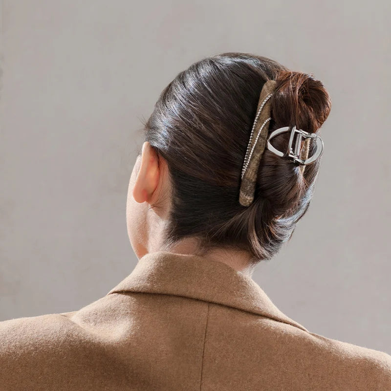 Vera Large Hair Claw - EVITA PERONI OFFICIAL