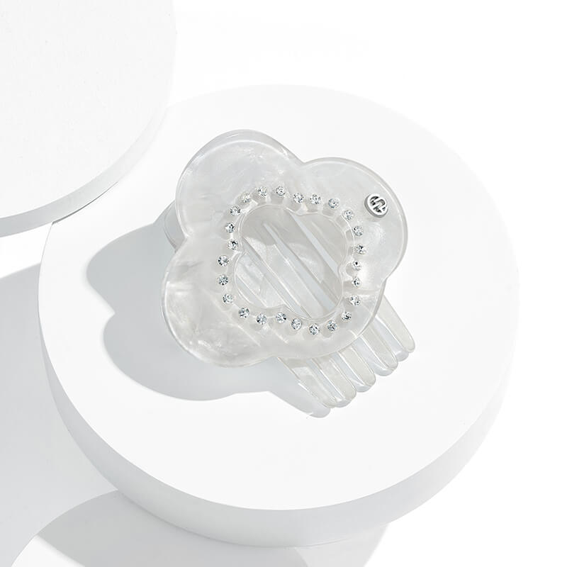 Adeline Small Hair Claw - EVITA PERONI OFFICIAL