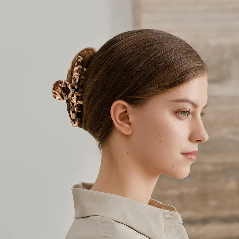 Hazel XL Hair Claw - EVITA PERONI OFFICIAL