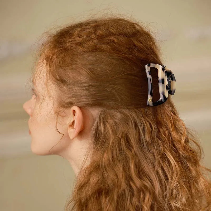 Kyra Medium Hair Claw - EVITA PERONI OFFICIAL