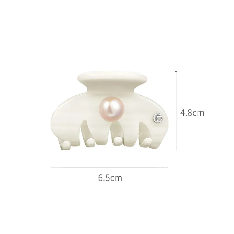 Alexandra Pearl Medium Hair Claw - EVITA PERONI OFFICIAL