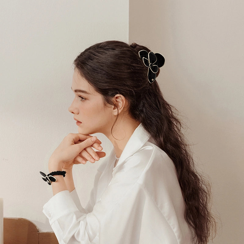 Aranya XL Flower Hair Claw - EVITA PERONI OFFICIAL