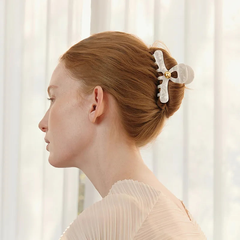 Penelope Large Hair Claw - EVITA PERONI OFFICIAL