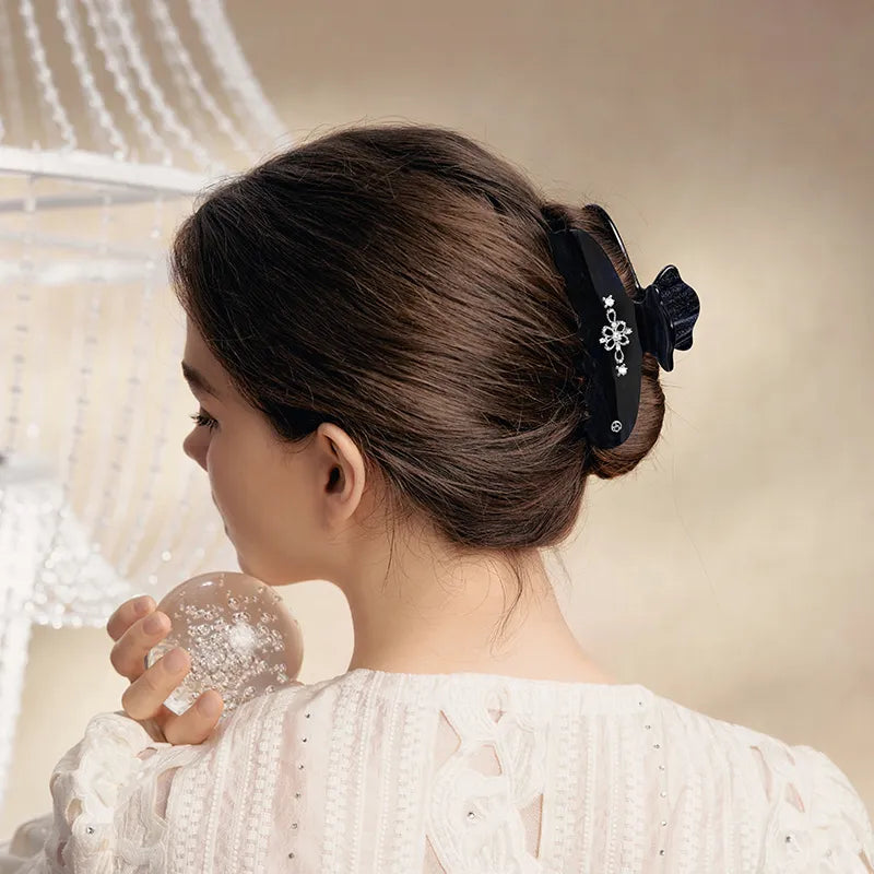 Classical New Era Tia Crystal XL Hair Claw - EVITA PERONI OFFICIAL