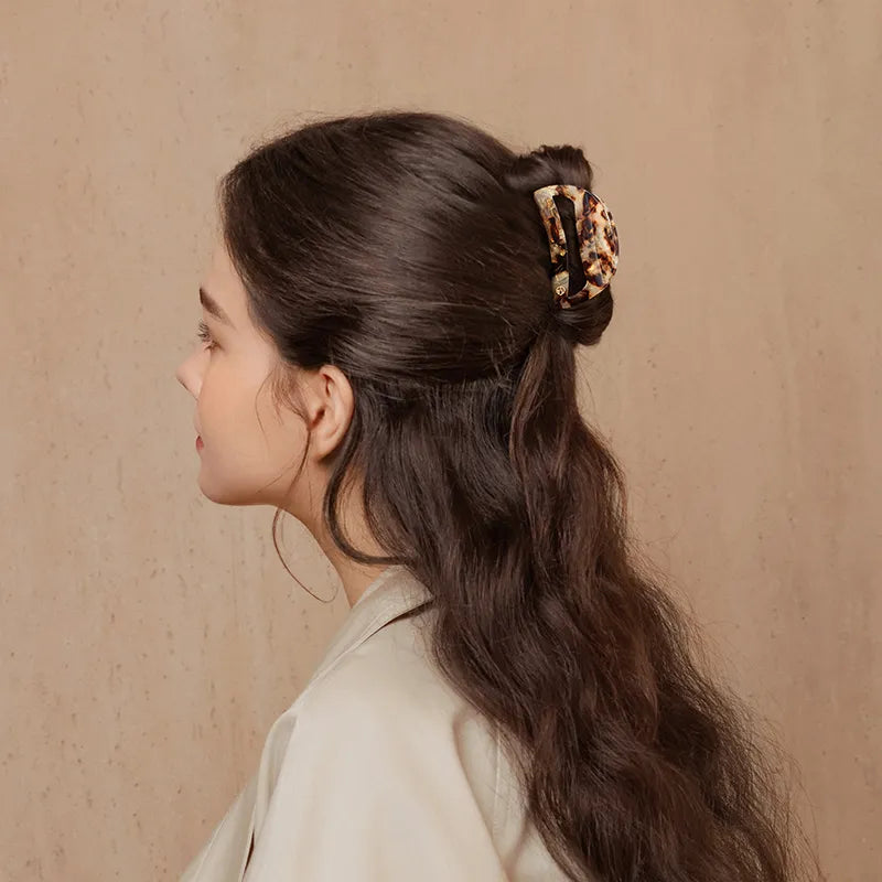 Kyra Medium Hair Claw - EVITA PERONI OFFICIAL