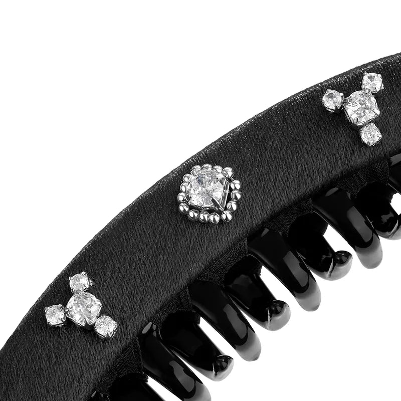 Eileen Crystal Velvet Banana Clip - EVITA PERONI OFFICIAL