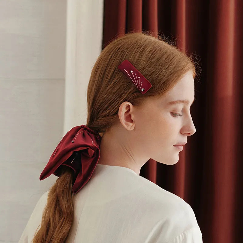 Claire Velvet Large Scrunchi - EVITA PERONI OFFICIAL