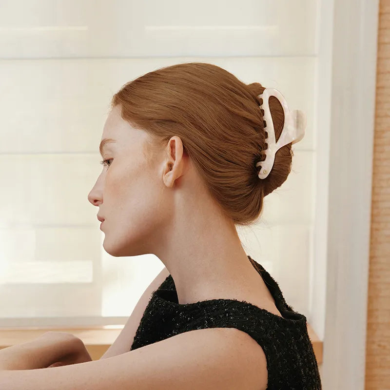 Delilah Heartbeat XL Hair Claw - EVITA PERONI OFFICIAL