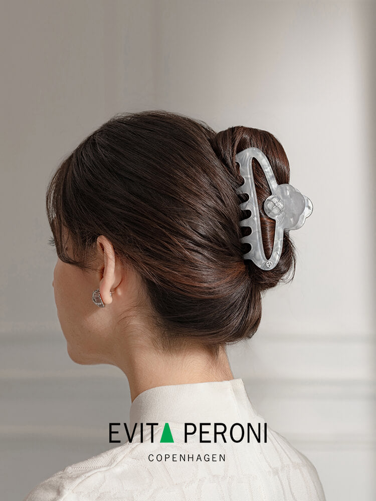 Adeline XL Hair Claw - EVITA PERONI OFFICIAL