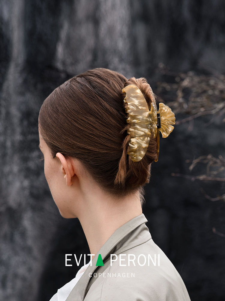 Uma Large Hair Claw - EVITA PERONI OFFICIAL