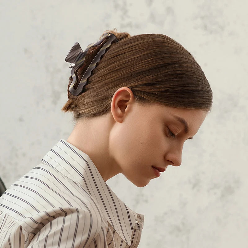 Iris Large Hair Claw - EVITA PERONI OFFICIAL