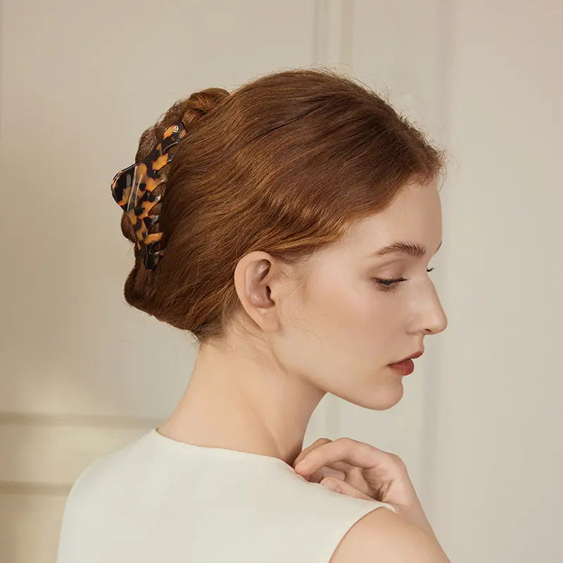 Caslida Large Hair Claw - EVITA PERONI OFFICIAL