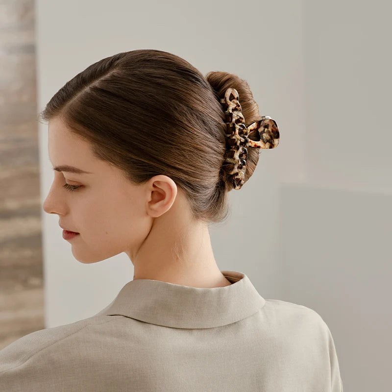 Hazel XL Hair Claw - EVITA PERONI OFFICIAL