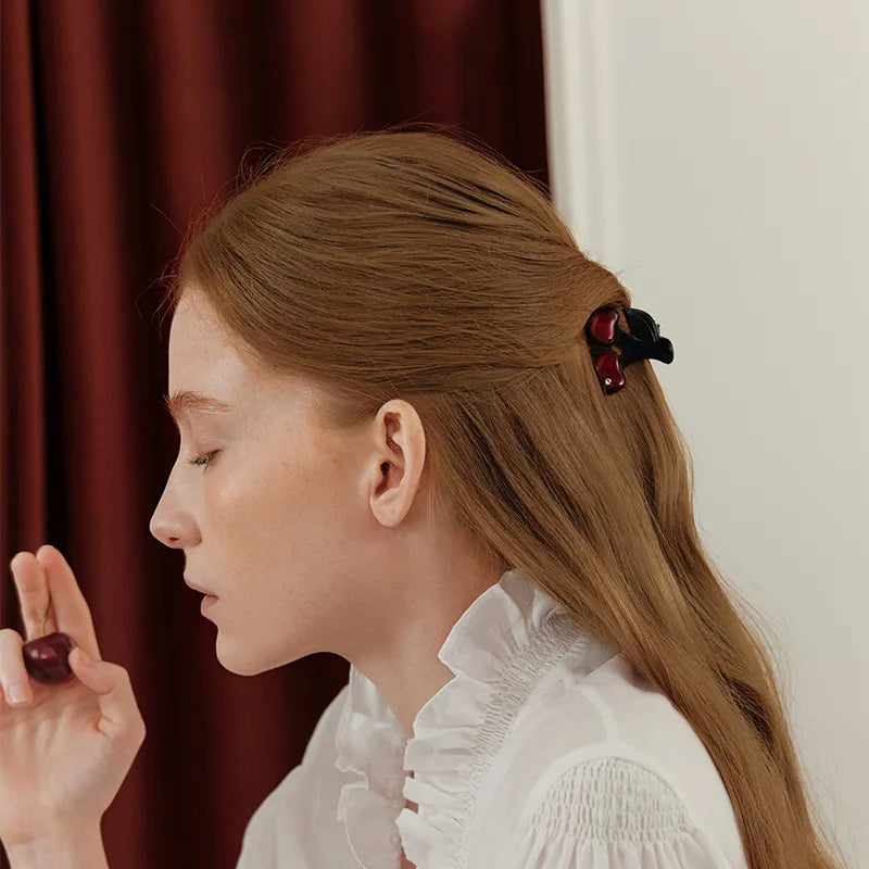 Elowen Cherry Small Hair Claw - EVITA PERONI OFFICIAL