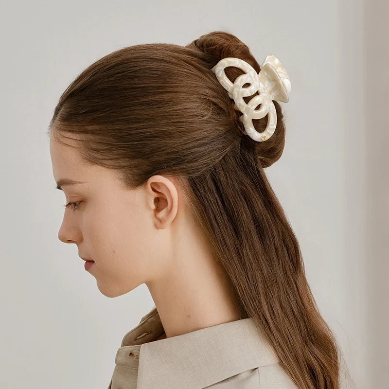 Hazel Large Hair Claw - EVITA PERONI OFFICIAL