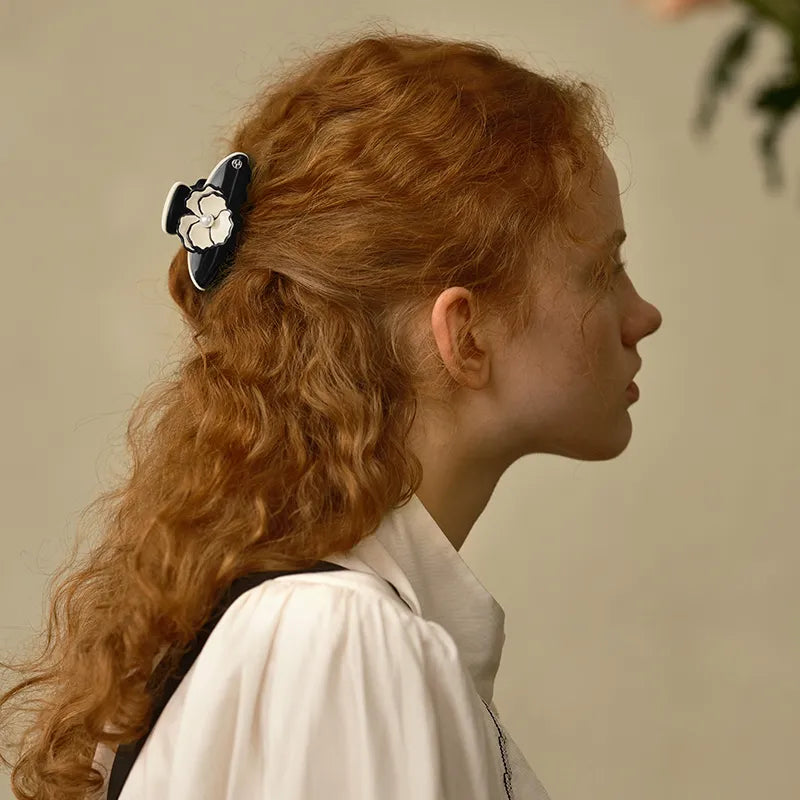 Viola in Moon-Isabella Series - EVITA PERONI OFFICIAL