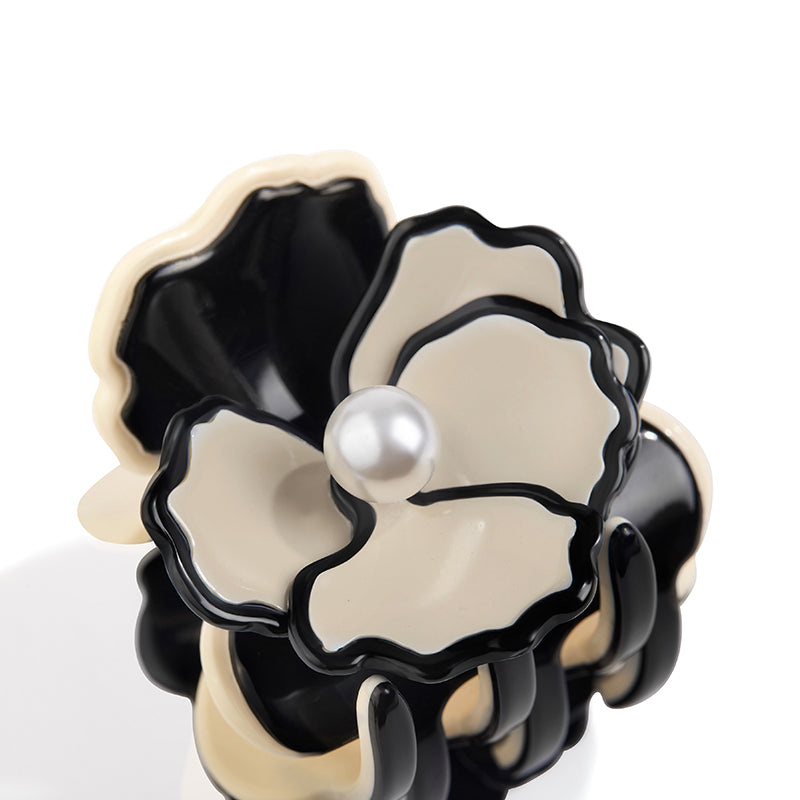 Isabella Mini Hair Claw - EVITA PERONI OFFICIAL