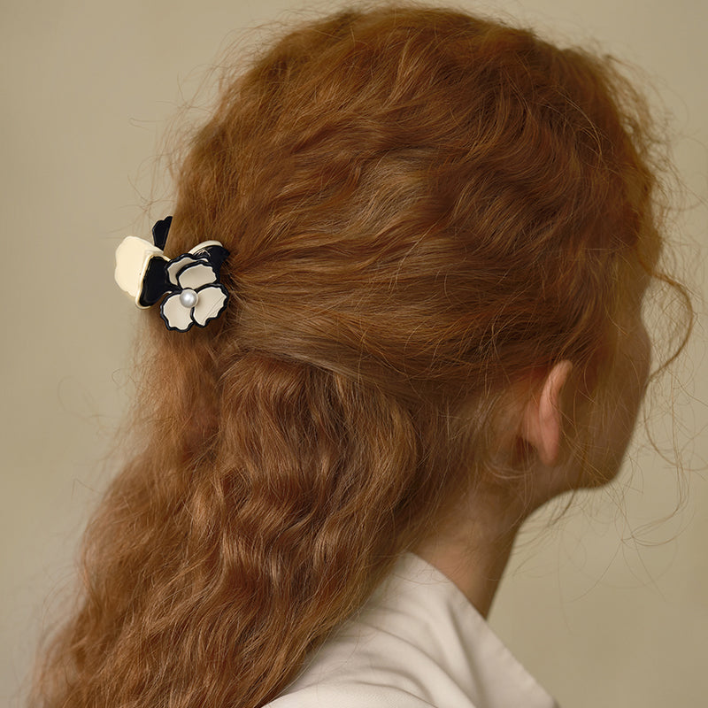 Isabella Mini Hair Claw - EVITA PERONI OFFICIAL