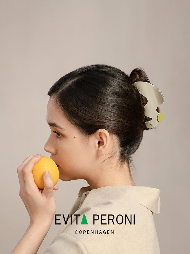 Jessie XL Hair Claw - EVITA PERONI OFFICIAL